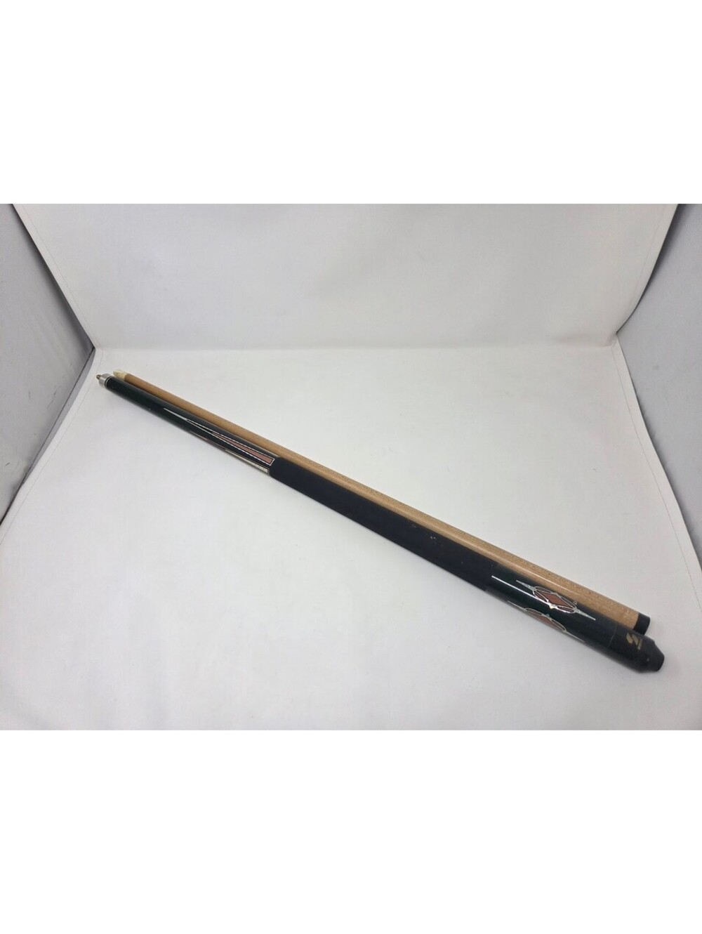 Sportcraft 21 Oz Two Piece Pool Cue Green Black Wood Shaft 58 Inch Inlays